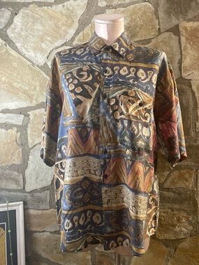 Vintage Shah Safari 100% Silk Abstract Print Button-Up Shirt Size Small